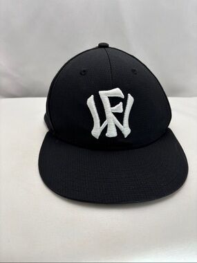 Under Armour Men’s Blitzing Black Baseball HeatGear Sweatband Embroider Logo#505